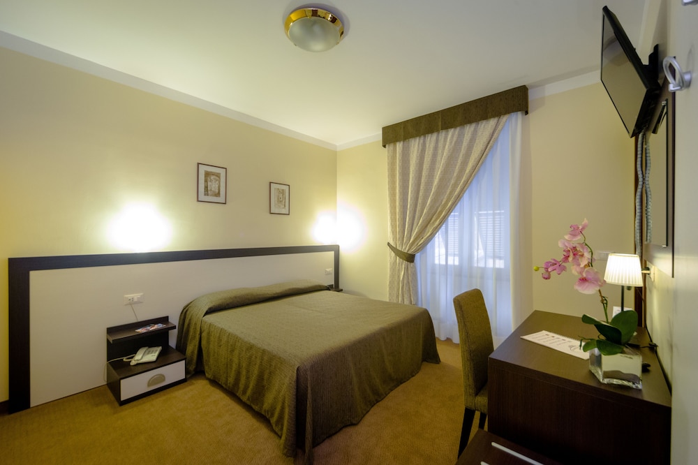 Hotel Boccascena 36/71