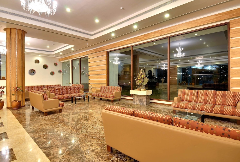INDER RESIDENCY 28/58