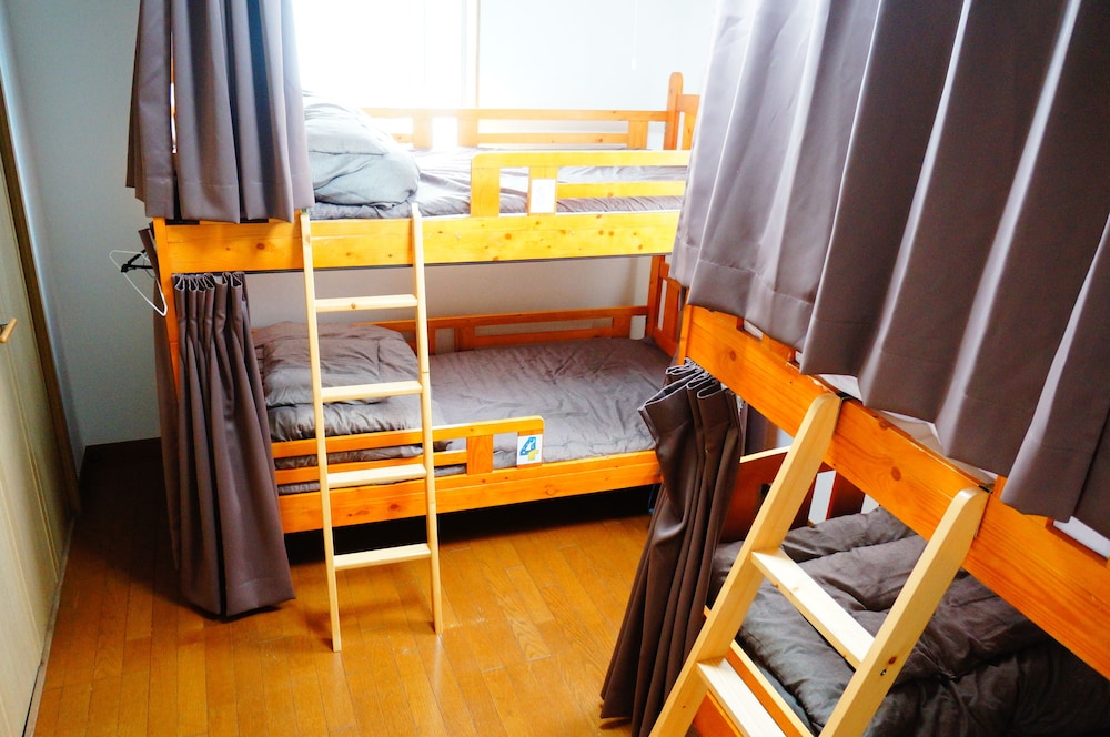 Osaka Tomato Hostel 19/46