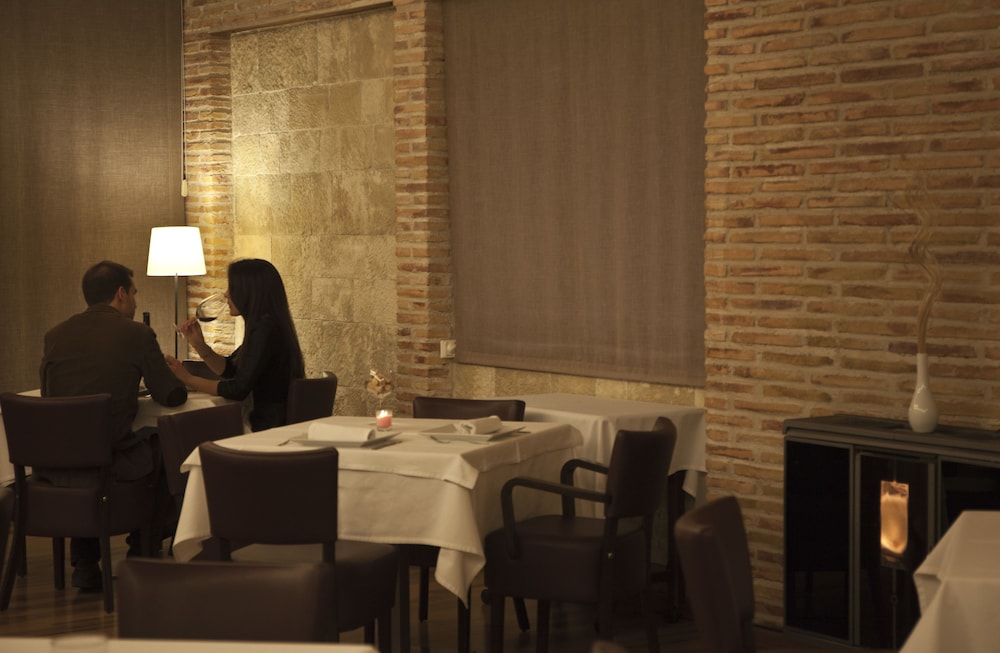 Hotel Restaurant Can Josep 26/33