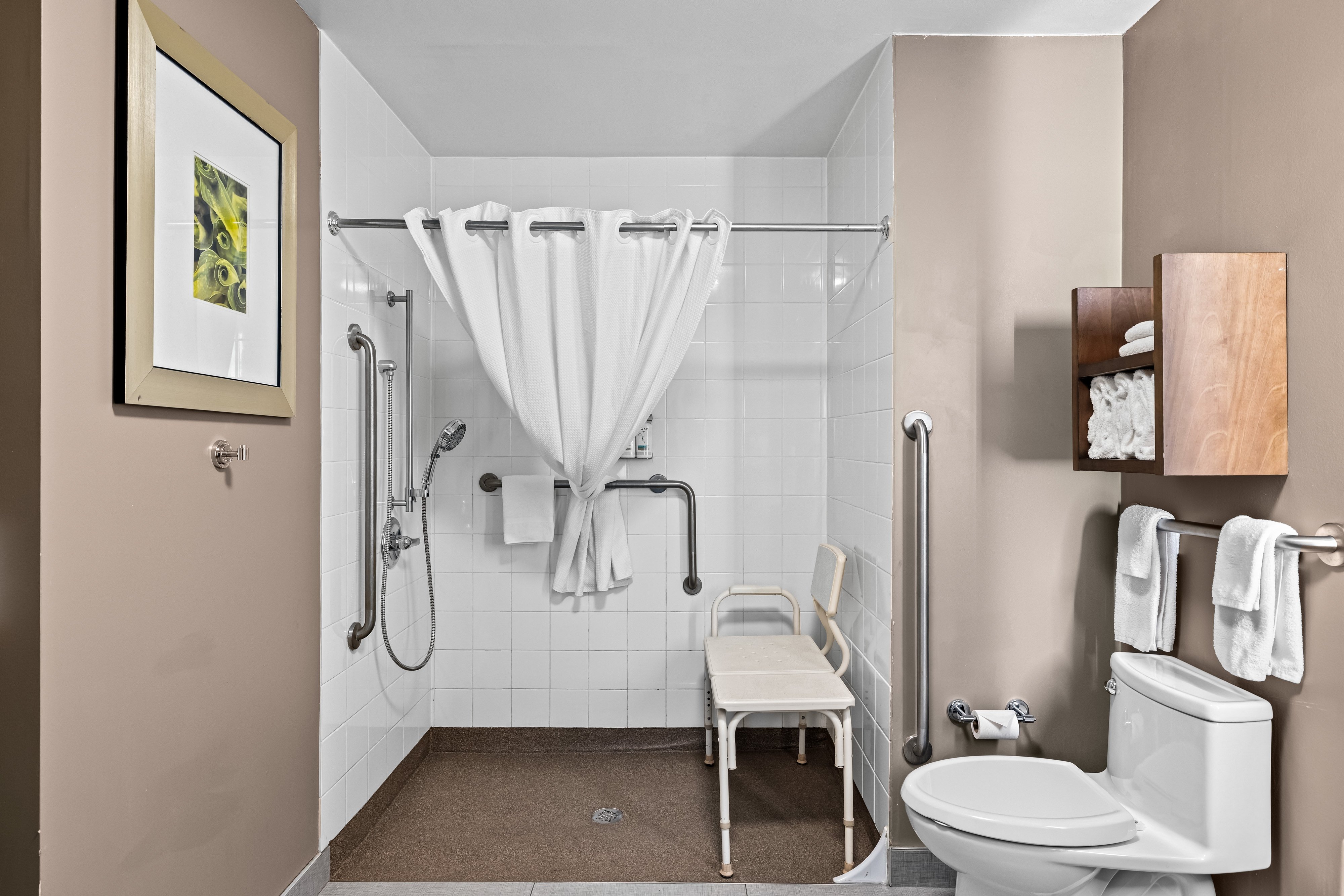 Staybridge Suites Hotel Calgary Airport 72/74