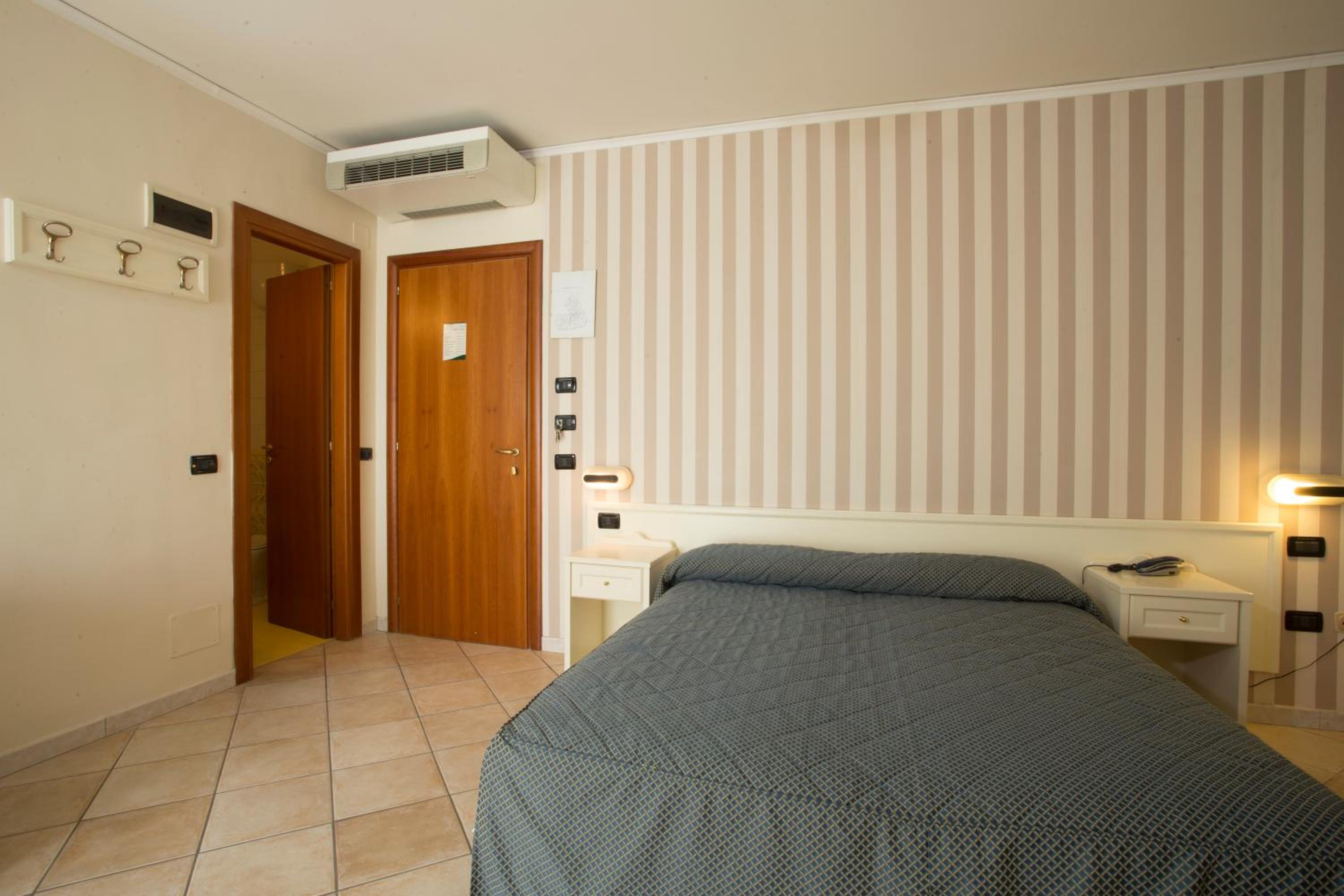 Hotel Villa Serena 22/51