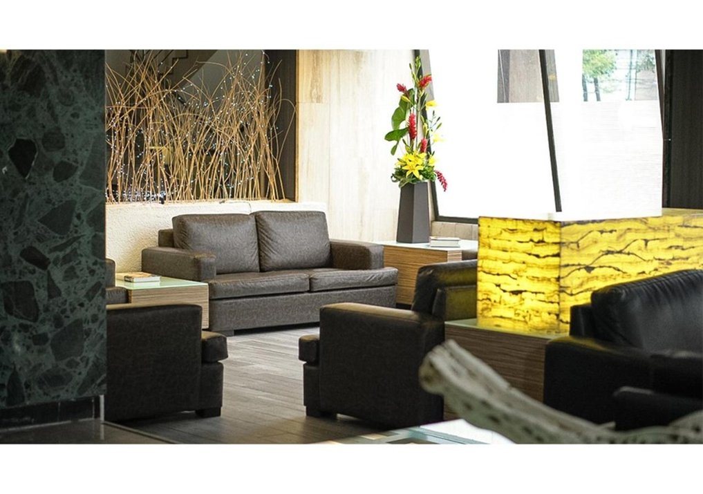Hotel Marbella 40/57