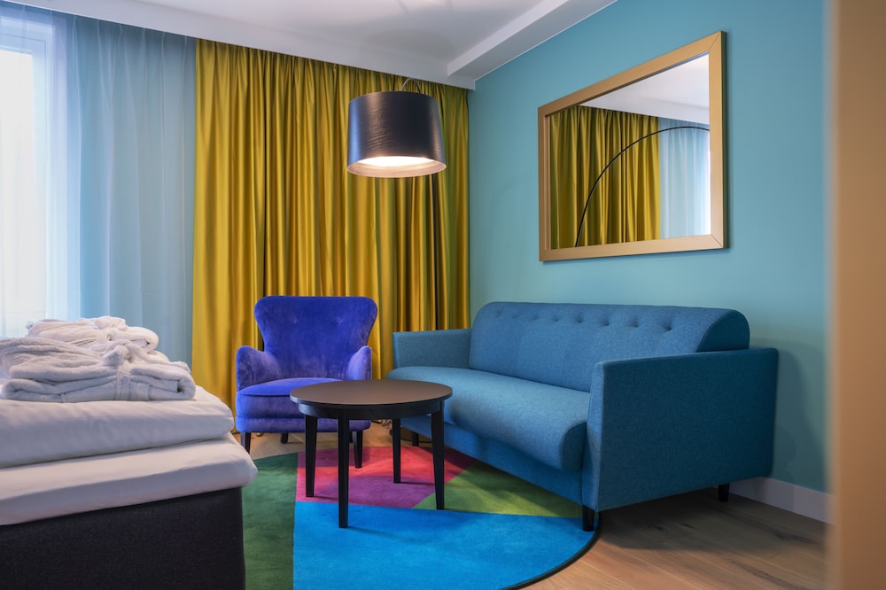 Thon Hotel Storo 38/76