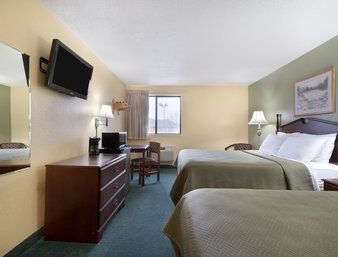 Days Inn by Wyndham Morton 6/12