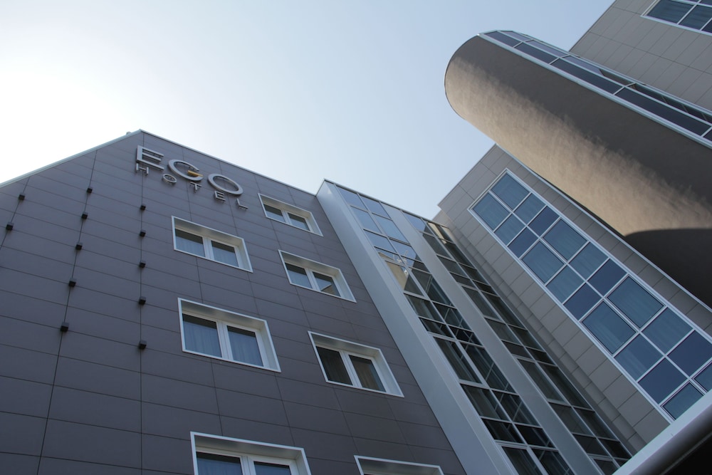 Ego Hotel 4/69