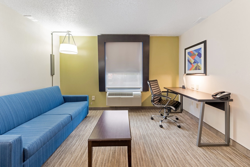 Holiday Inn Express Columbus Downtown 46/75