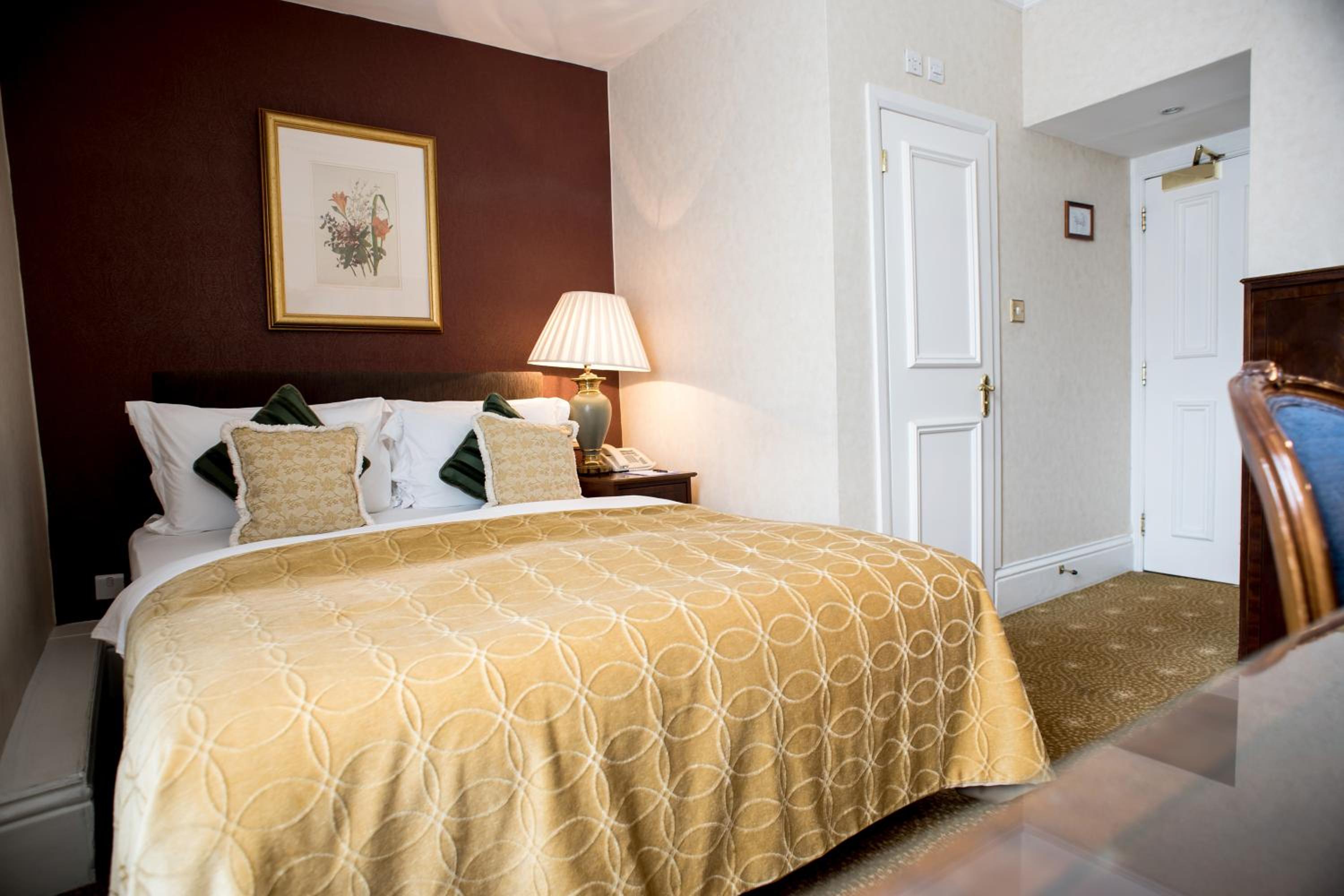 CLASSIC, DOUBLE BED