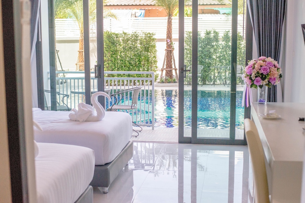 Baan Yamoo Ranong 33/70