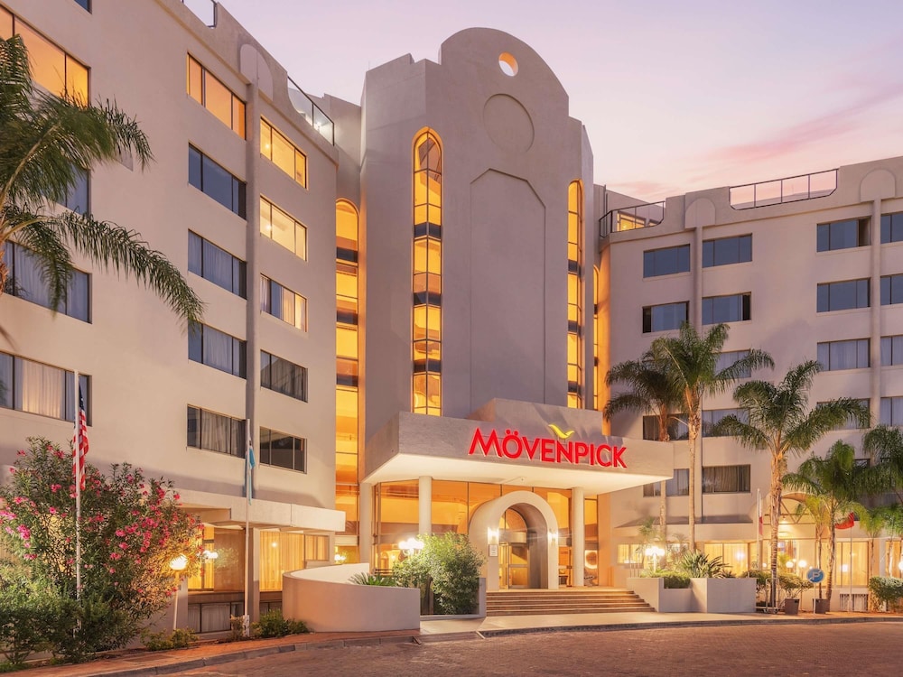 Movenpick Hotel Windhoek 5/70