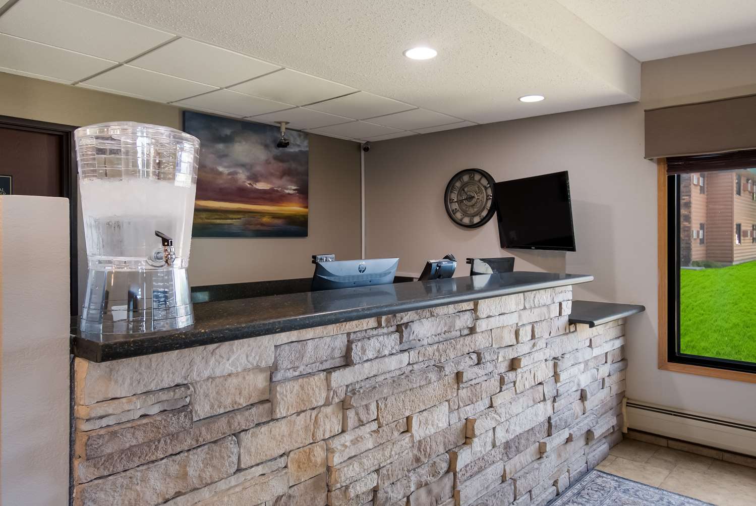 Best Western Bemidji 3/42