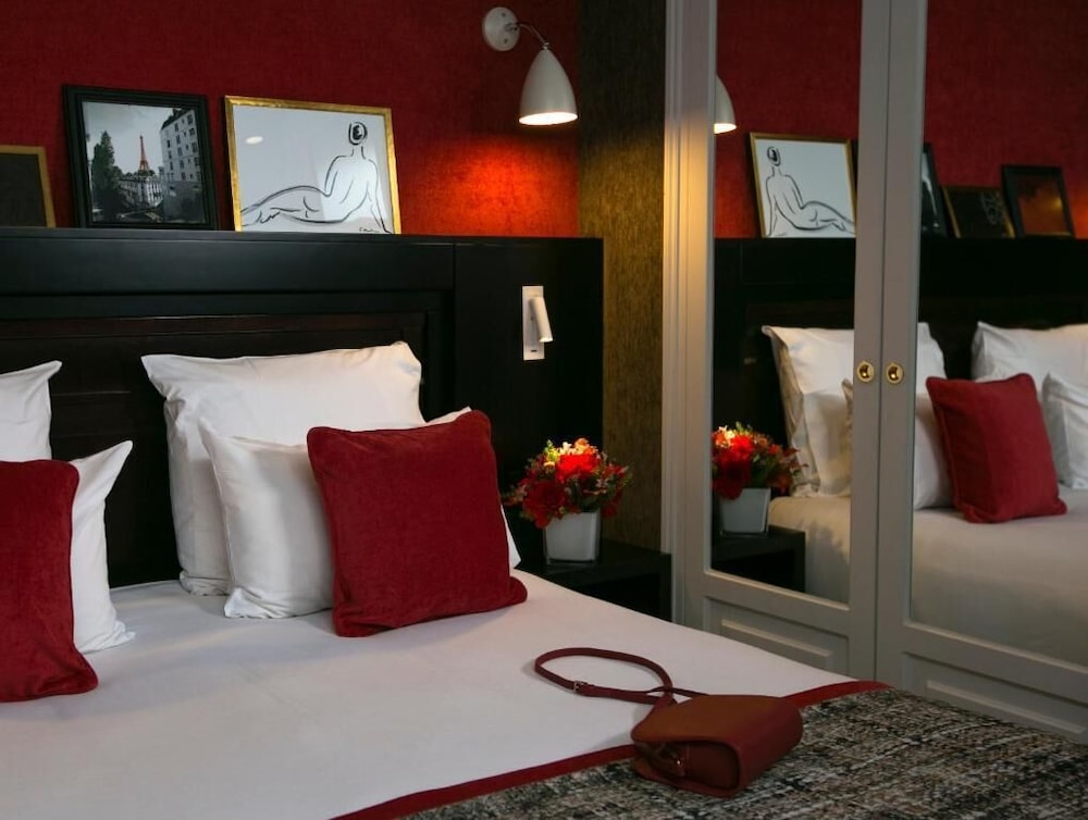Hotel De Neuville Arc De Triomphe 20/61