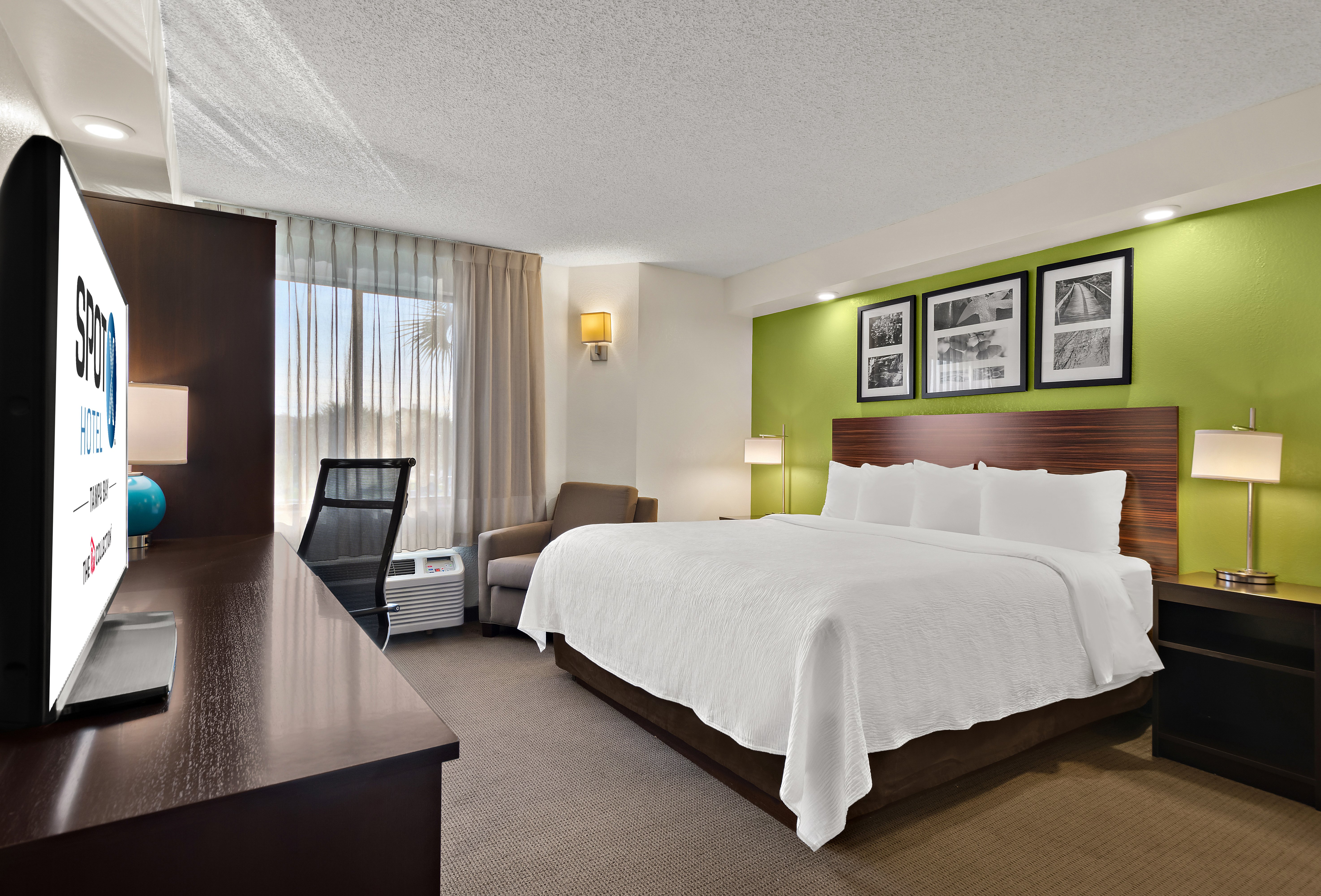 Business, King Bed