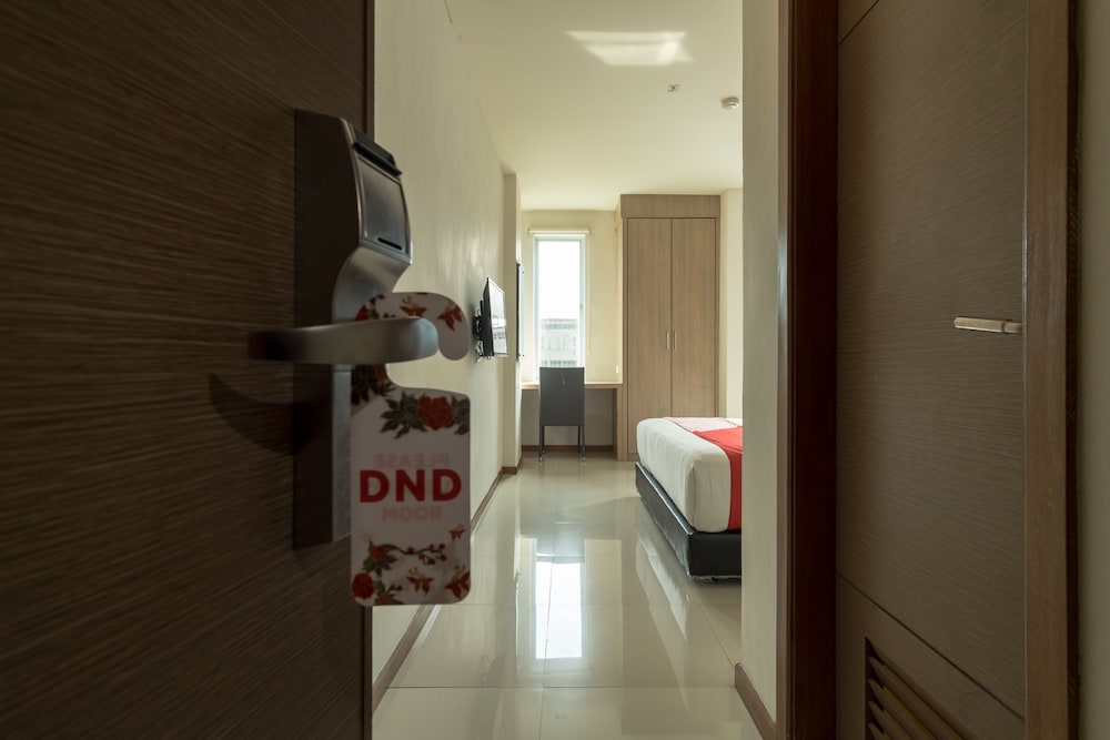 Oyo 319 Putra Mulia Hotel 23/32