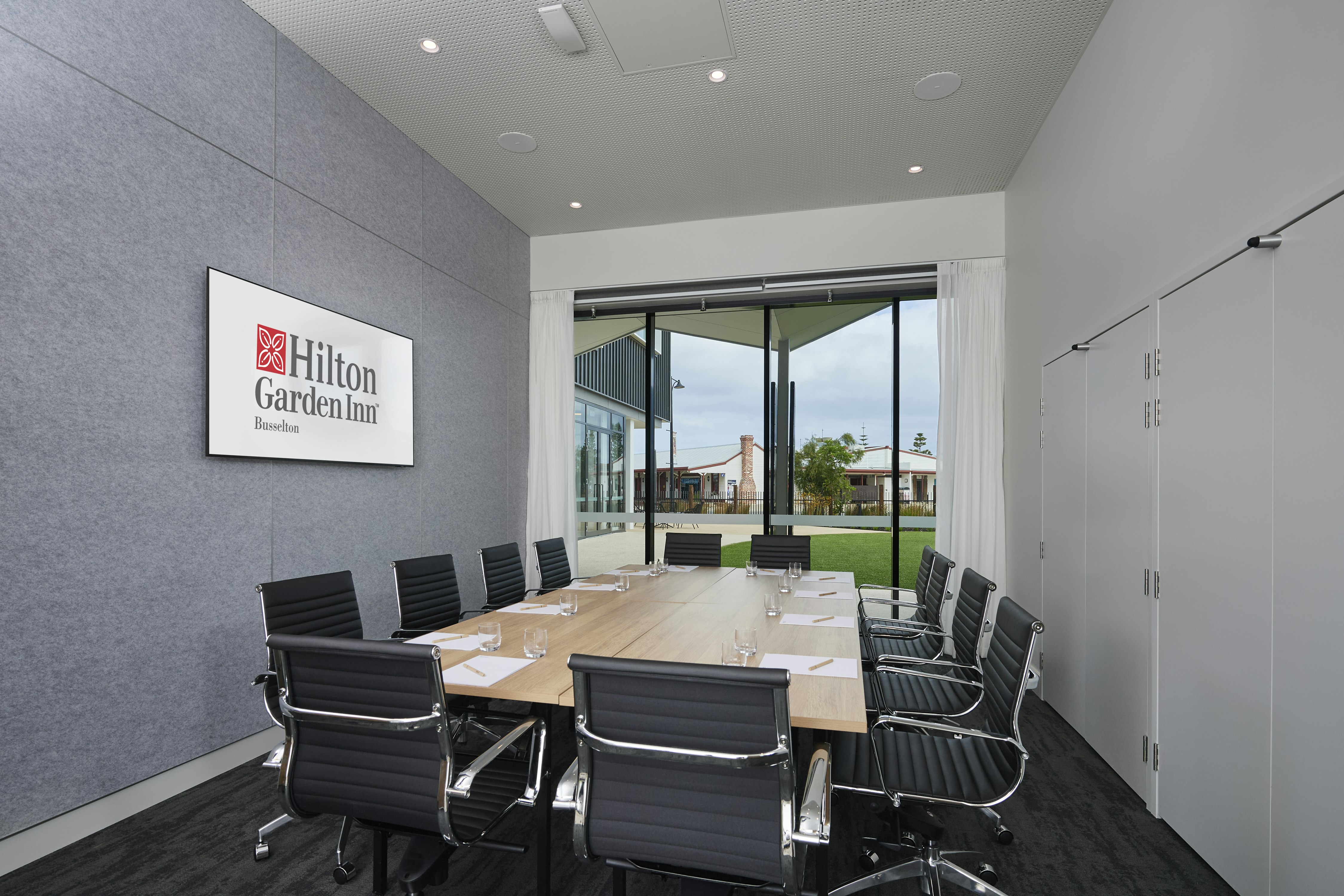 Hilton Garden Inn Busselton 37/42