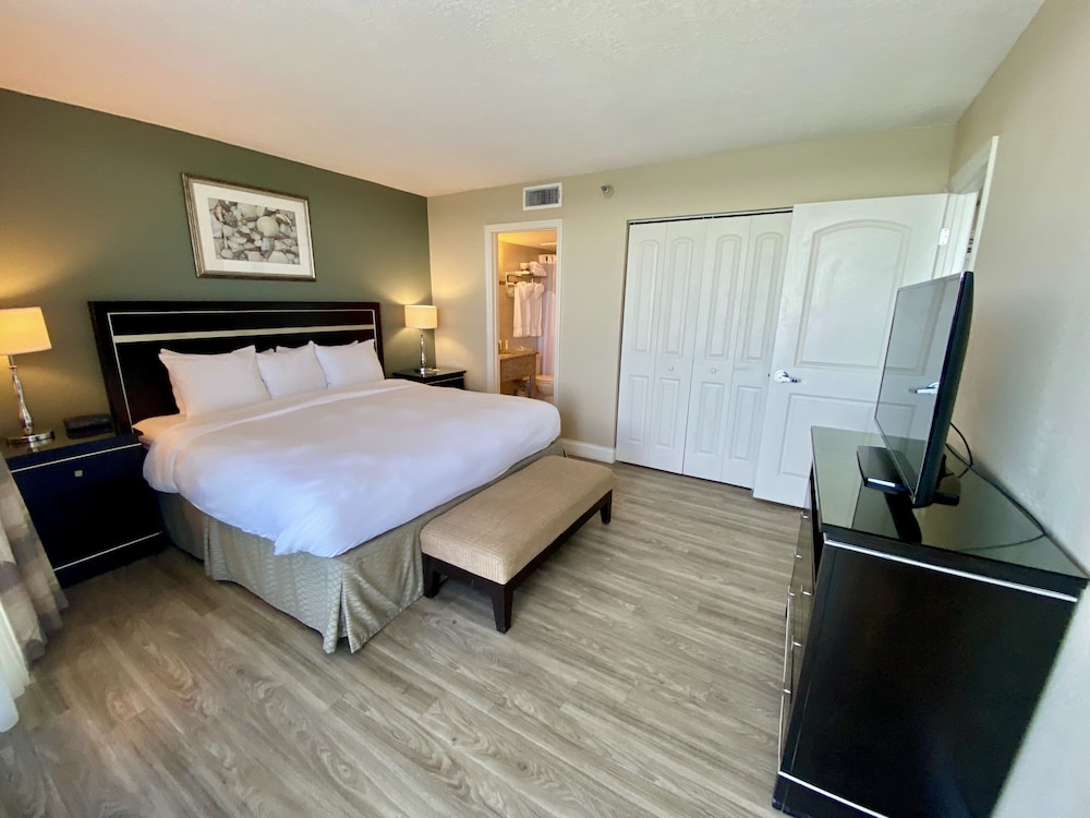 Radisson Suite Hotel Oceanfront 23/64