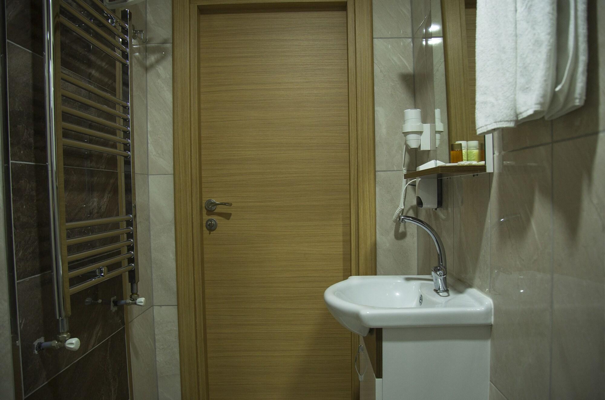 Safran City Hotel and Spa 48/50