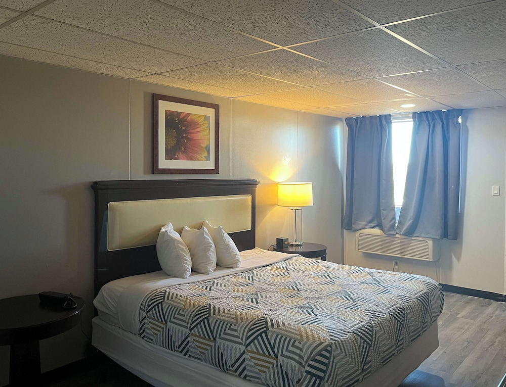 Studio6 Borger, TX – Boom Town 12/36