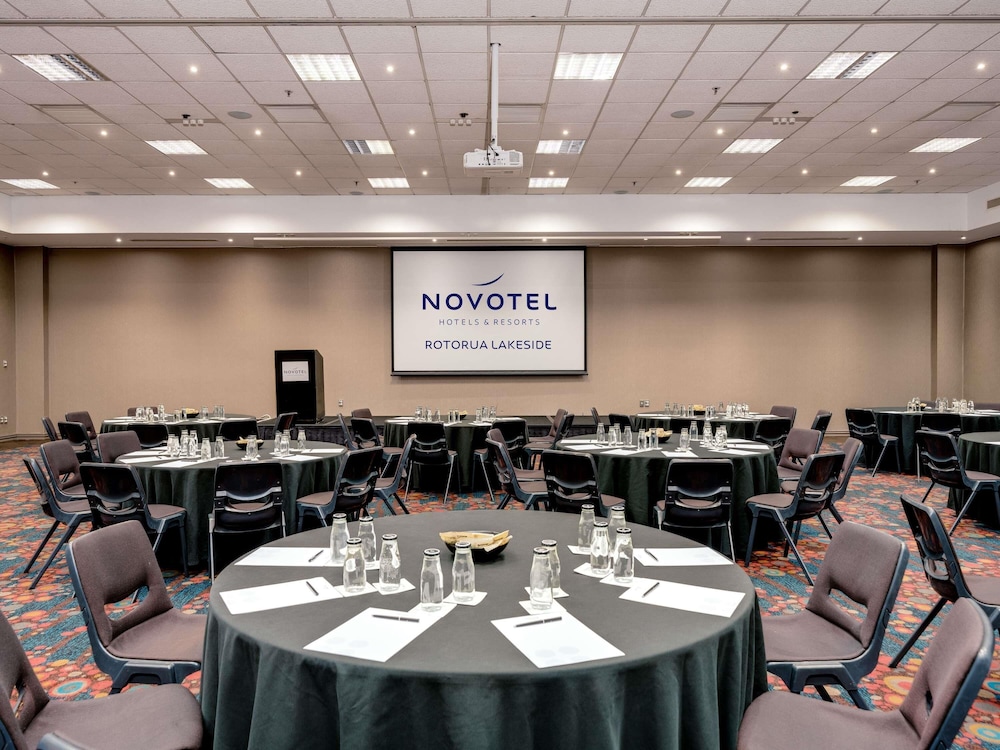 Novotel Rotorua Lakeside 61/71