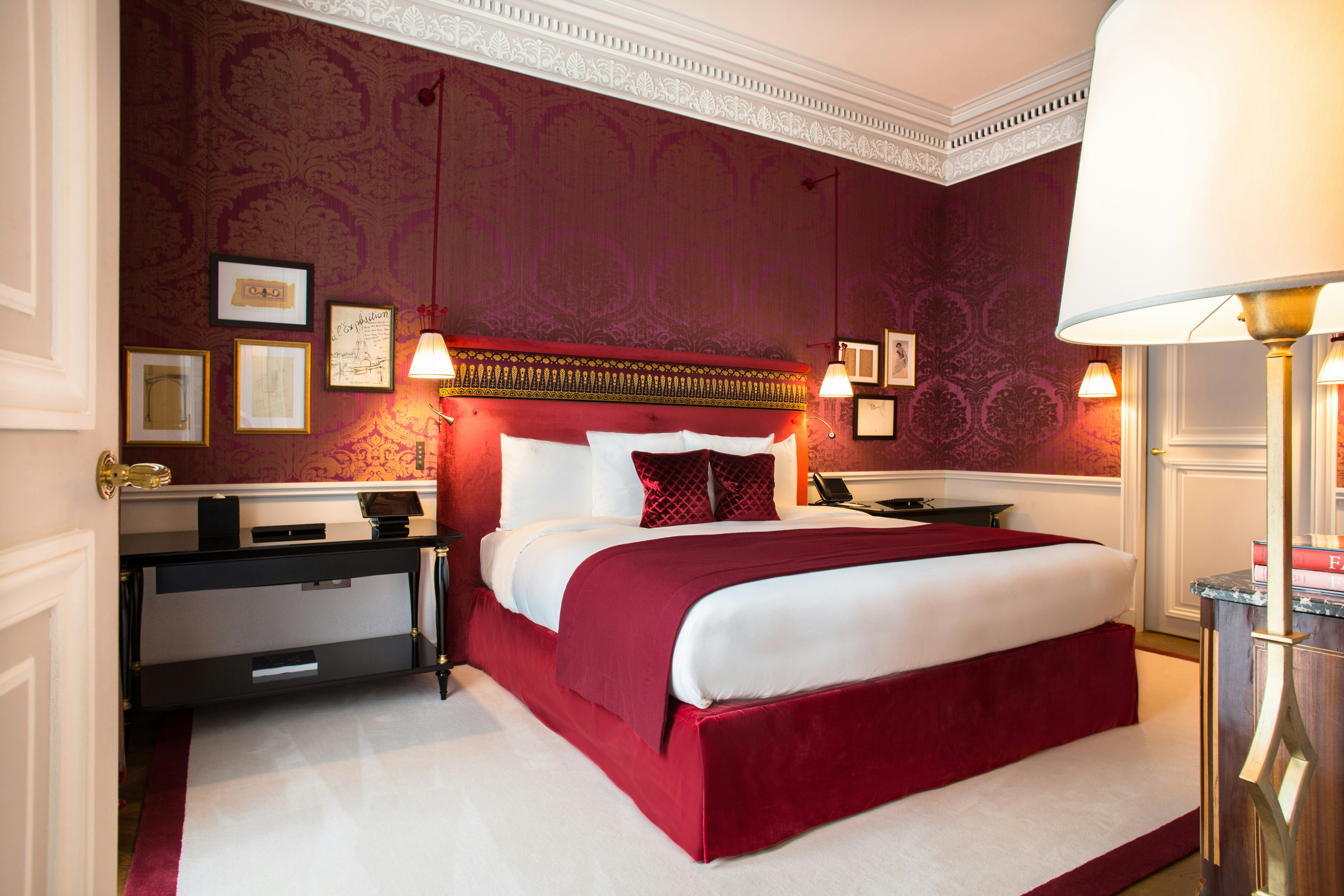 PRESTIGE, SUITE
