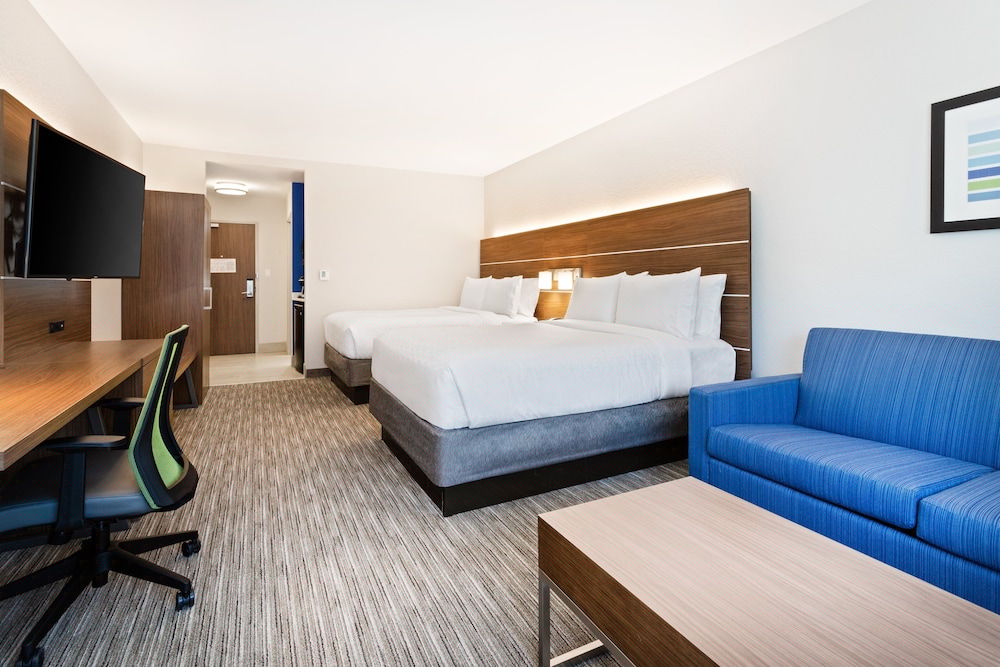 Holiday Inn Express Suites Niceville Eglin Area 18/50