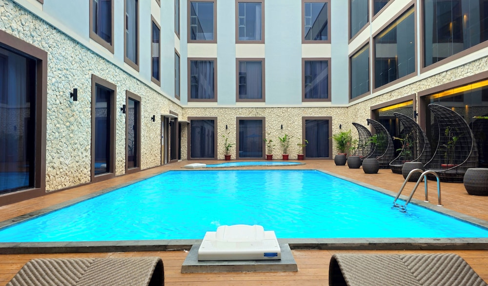 Swiss-Belinn Indramayu 79/85