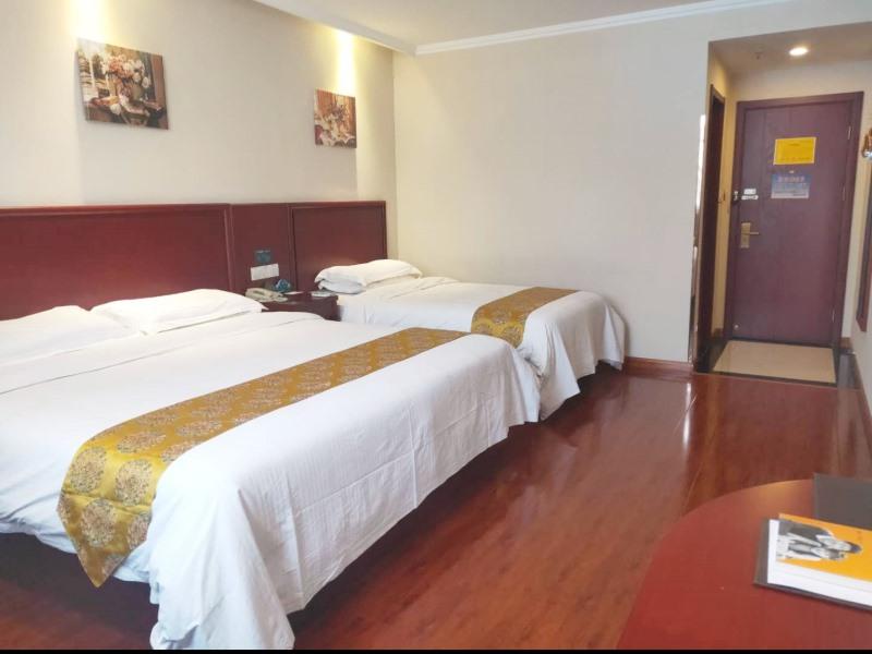 GreenTree Inn Xuzhou Benteng Avenue Express Hotel 15/23