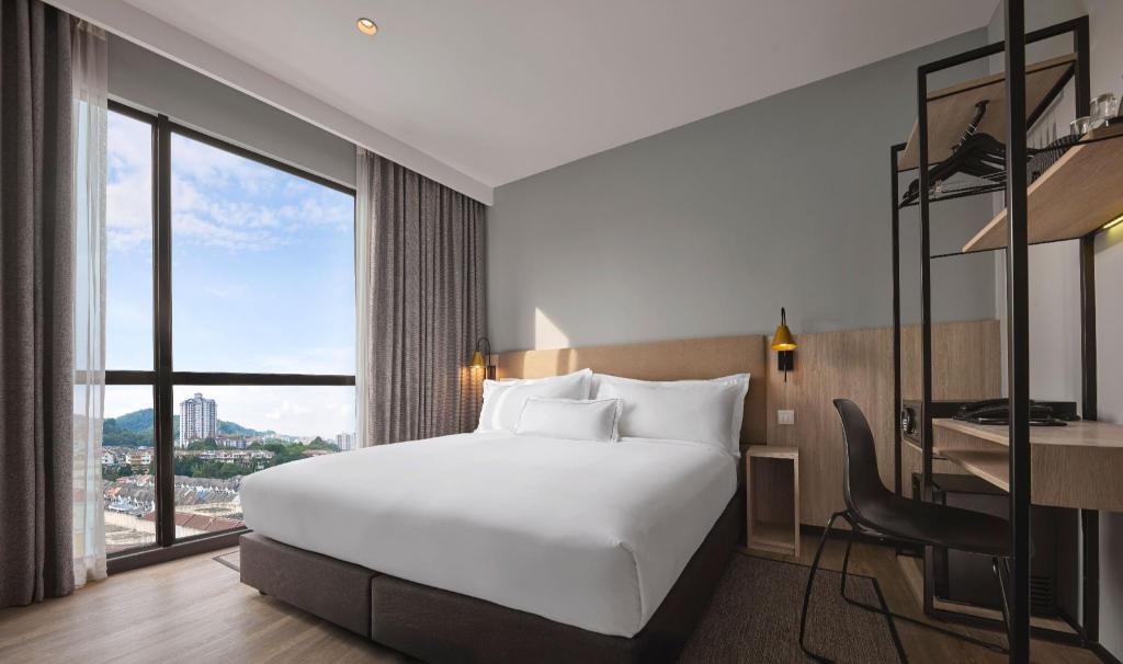 Prime, Guest Room, Deluxe, King Bed