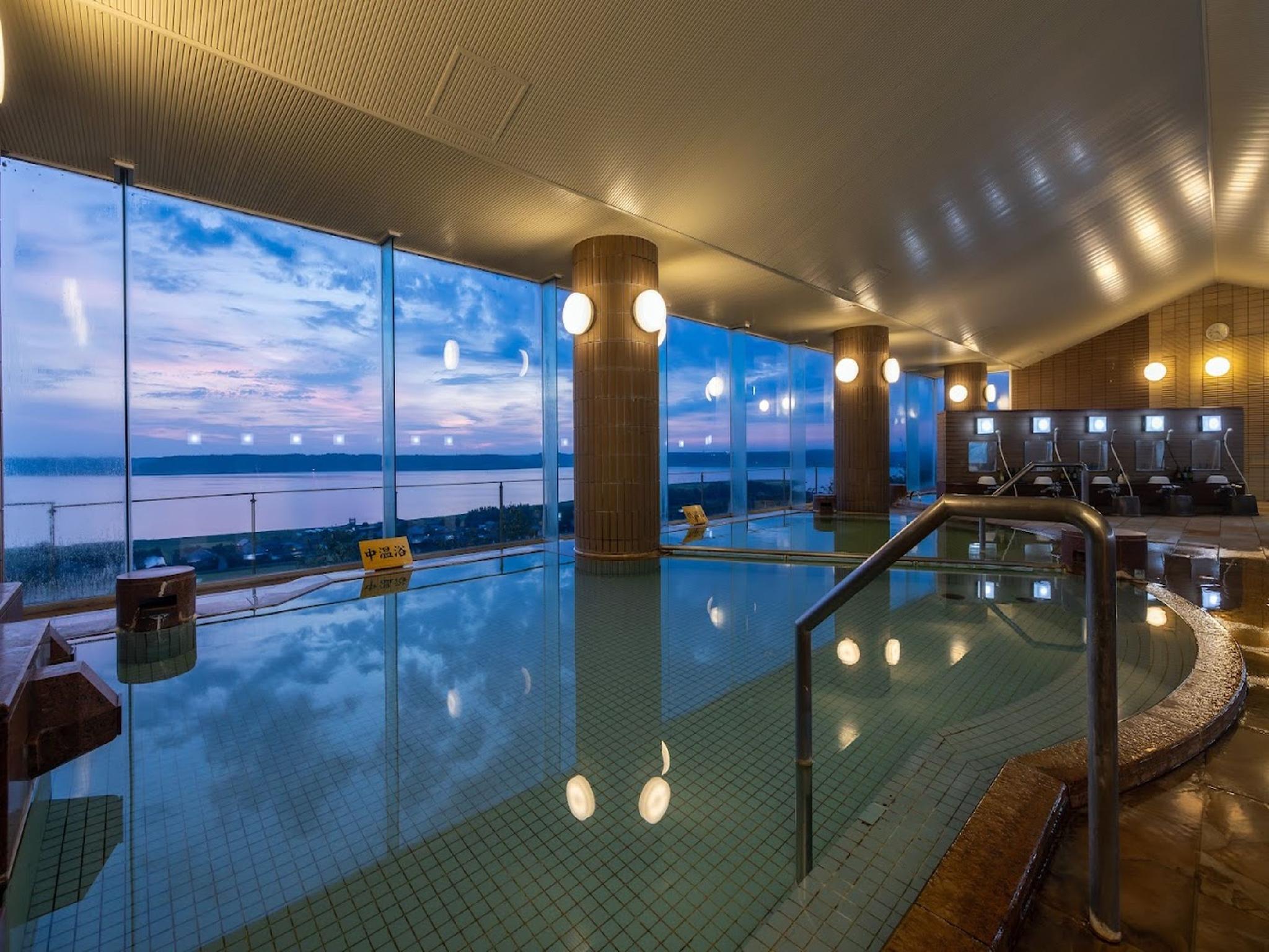 Japanese, No Bathroom, Tatami