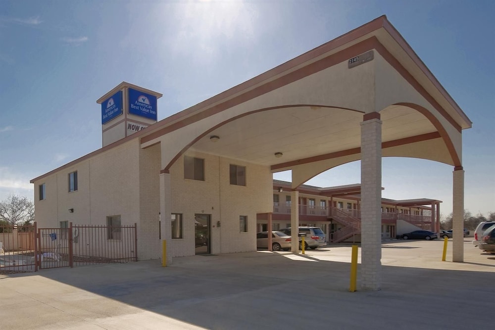 Americas Best Value Inn Suites Hempstead Prairie View 2/22