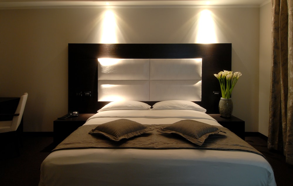 Hotel Villa Pannonia 11/50