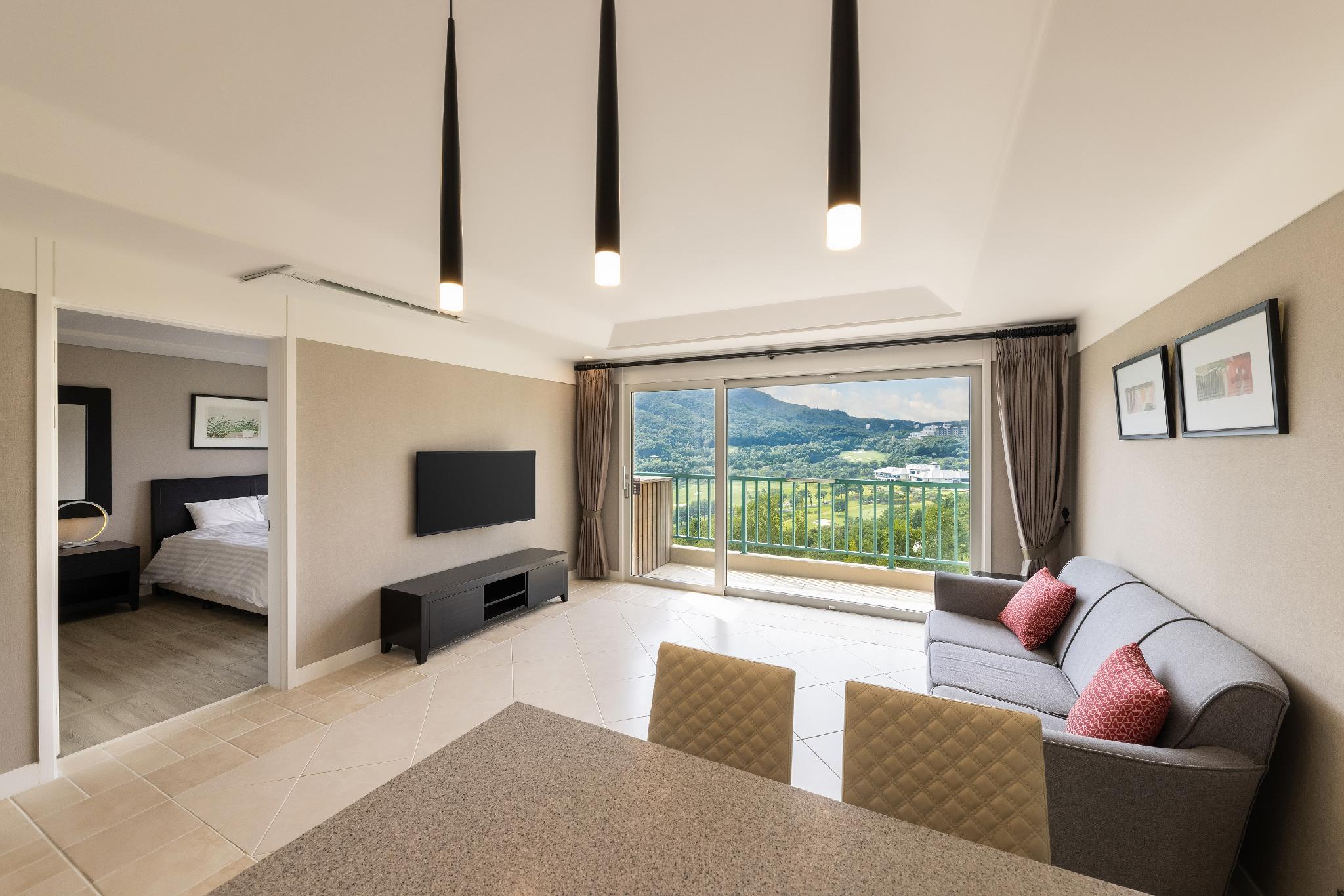Noble, Village, Valley, Twin Beds, 31 Pyeong