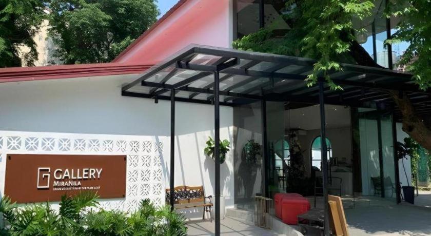 The Henry Suites MiraNila QC 11/41