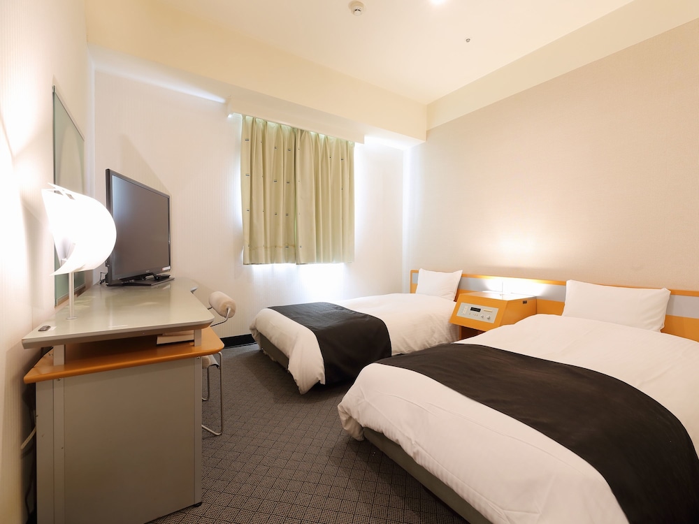 Apa Hotel Toyama Ekimae 10/42