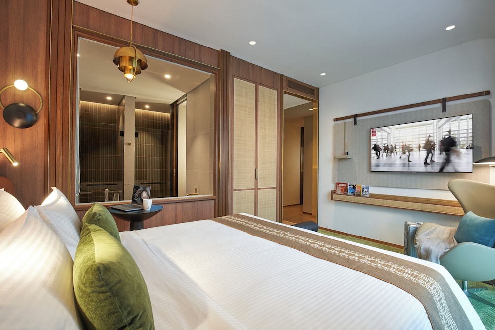 JUNIOR SUITE, STUDIO