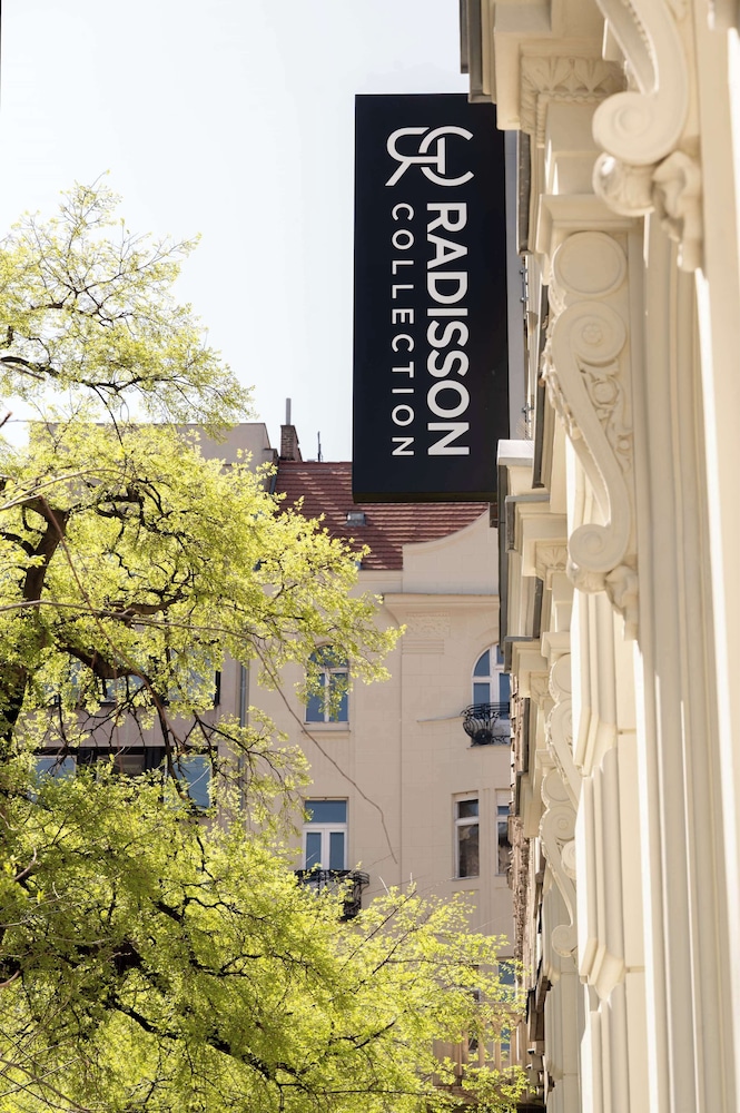 Radisson Collection Hotel, Basilica Budapest 41/44