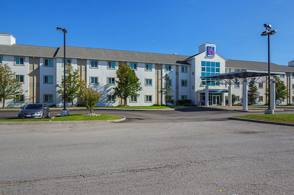 Motel6 Whitby ON - Toronto East 29/41