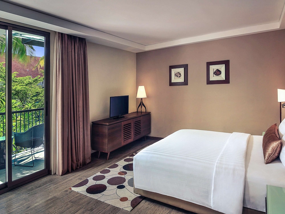 MERCURE BALI LEGIAN 34/75