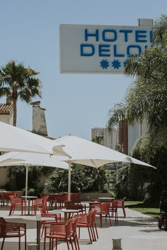 Deloix Aqua Center Hotel 4/68