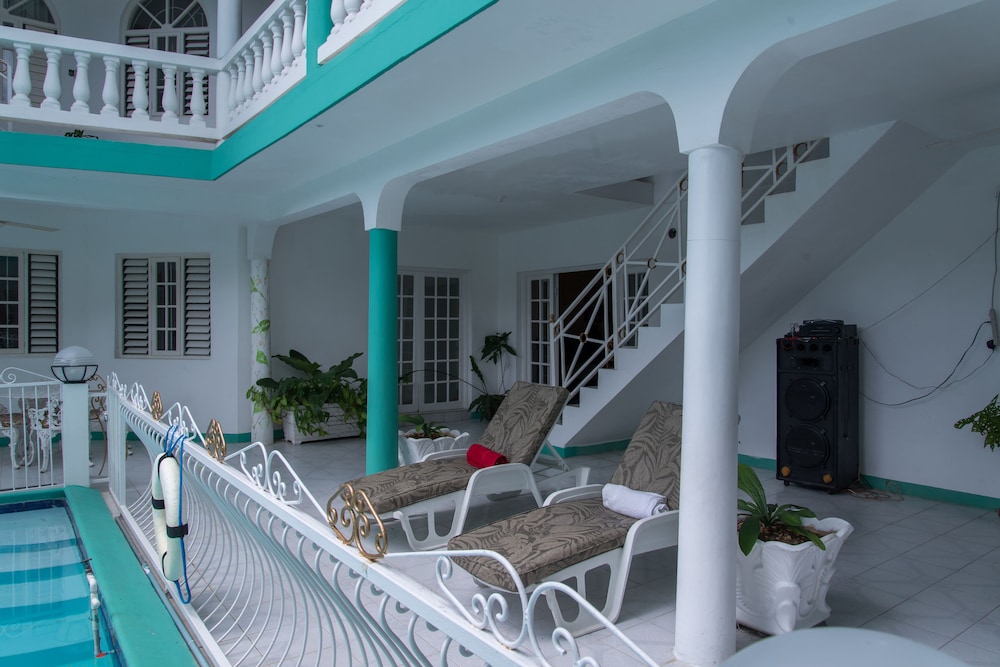 Villa Diamond Suite 10/50