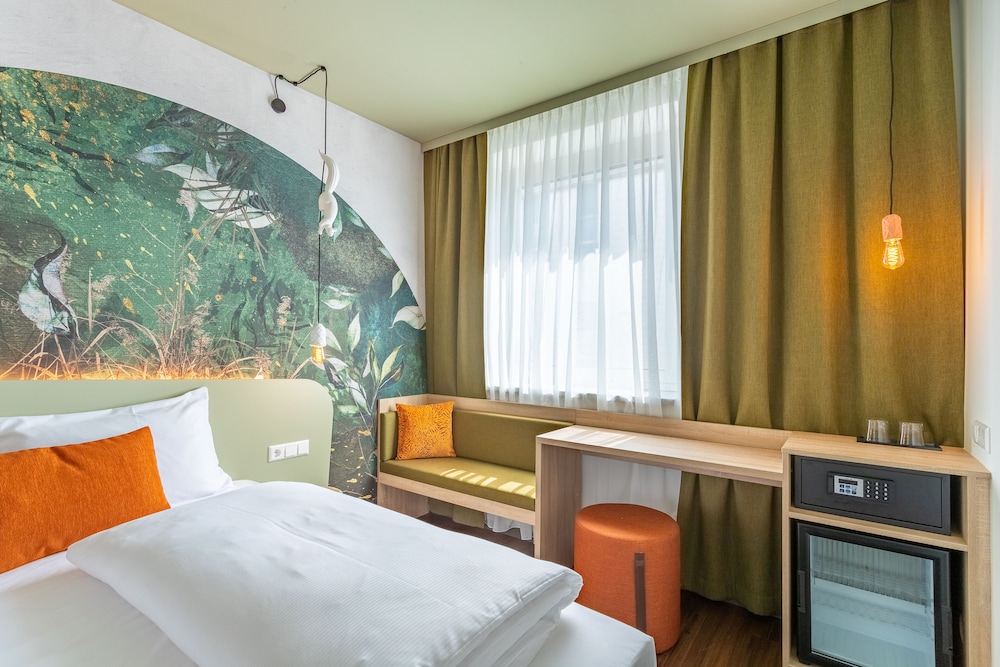 Hotel The Weekend 24/60