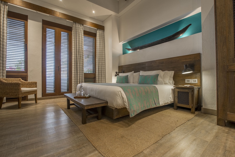 JUNIOR, DOUBLE BED