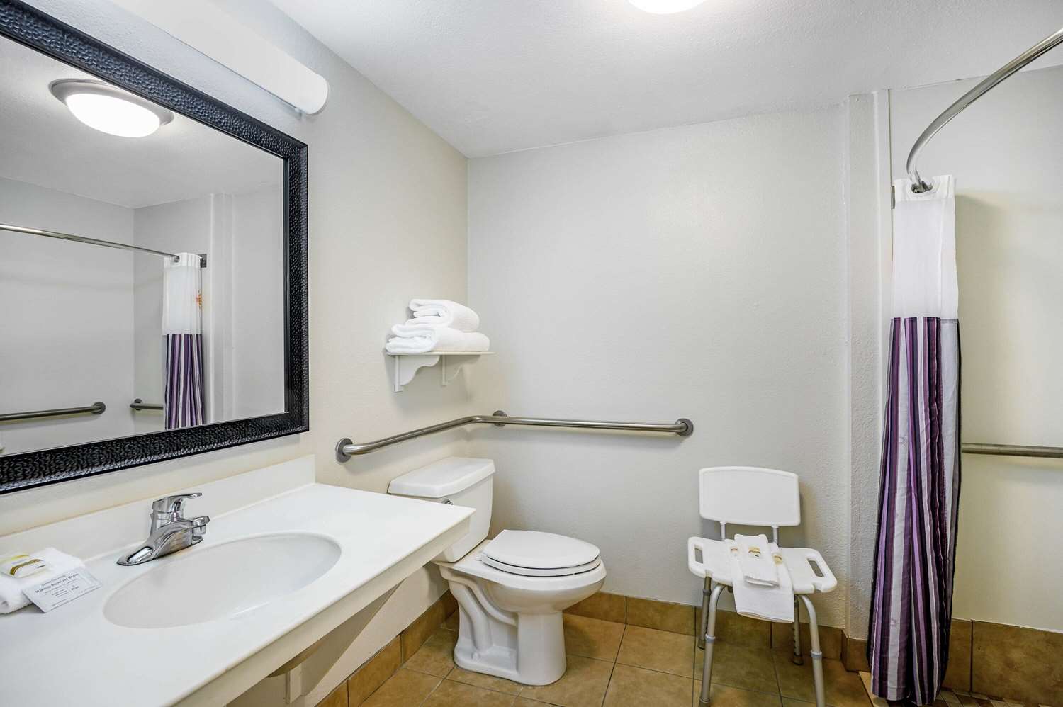 La Quinta Inn & Suites by Wyndham Myrtle Beach Broadway Area 54/54