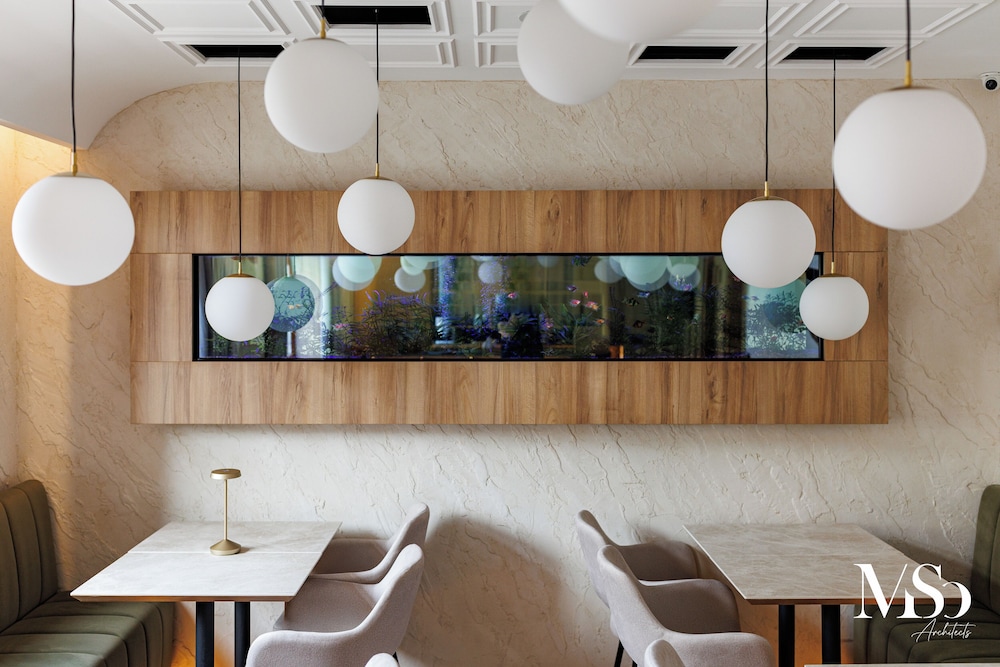 HOTEL BRASOV 33/49