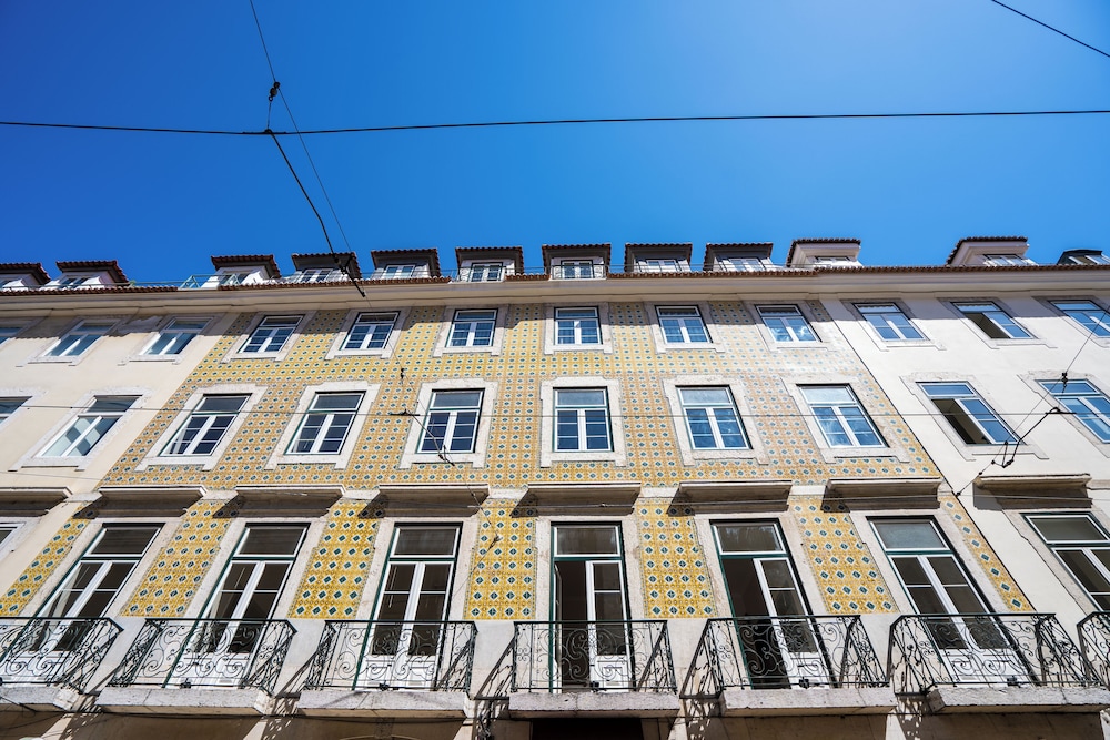 Lisbon Arsenal Suites 2/69