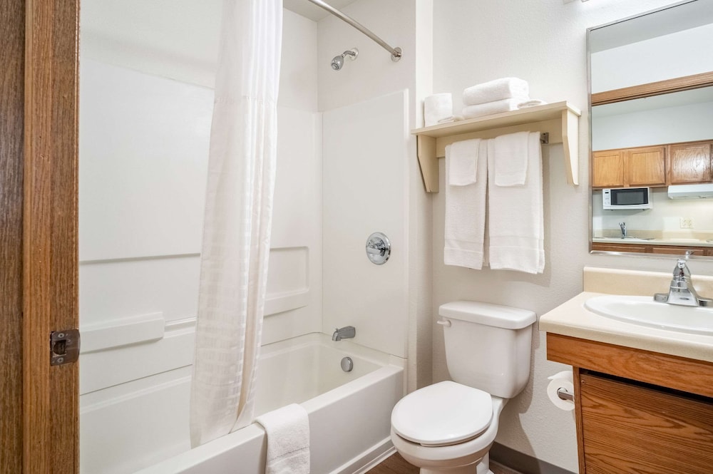 WoodSpring Suites Corpus Christi 21/26
