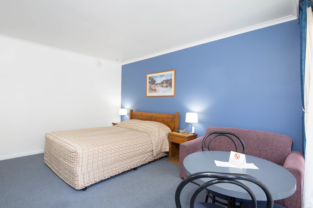 Mas Country Riverboat Lodge Motor Inn 17/28