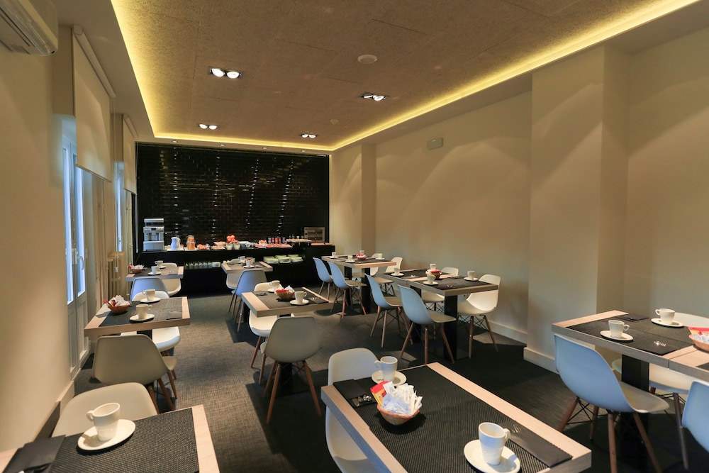 Hotel Sercotel Leyre 46/61