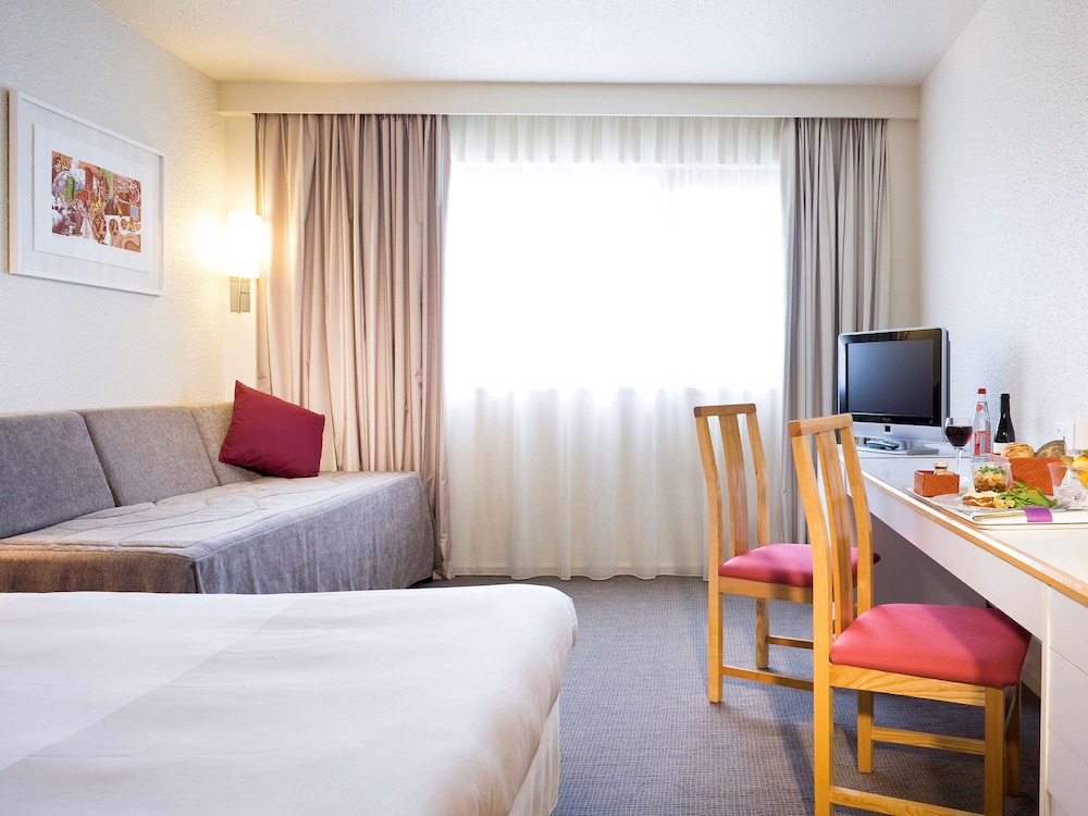 Ibis Styles Tours Sud 13/78