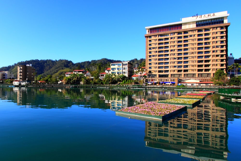 Sun Moon Lake Hotel 3/74
